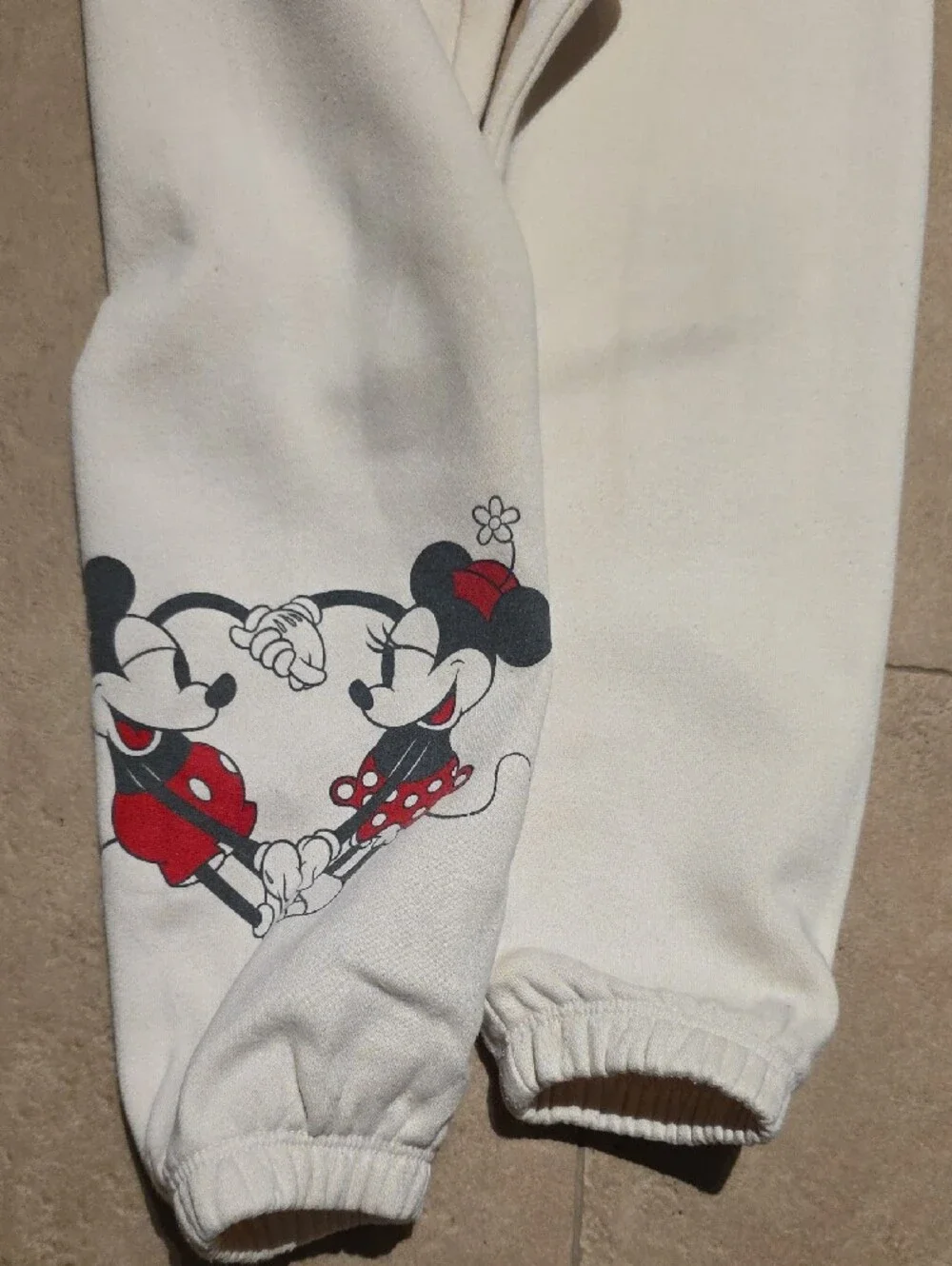 GAP Kids Disney Cream Sweatpants & Hoodie Set with Mickey & Minnie. Size S
